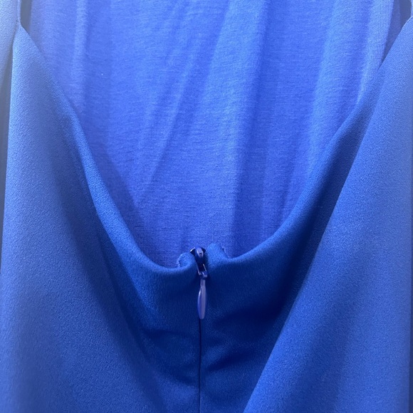 SMALL SOLEMIO LOS ANGELES BLUE CUT OUT DRESS - Picture 7 of 8